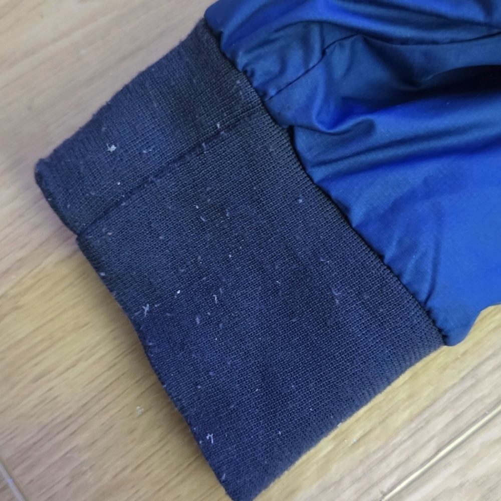 Nike Windrunner Jacket - image 7